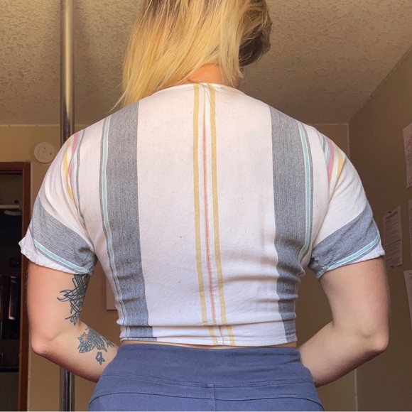 Style Envy Tie Striped Crop Top Tee - Picture 2 of 4